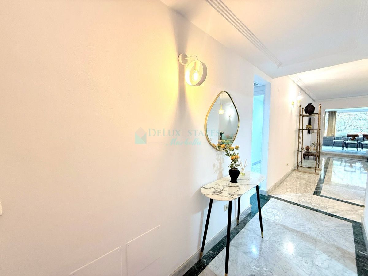 Apartment for rent in Marbella - Puerto Banus