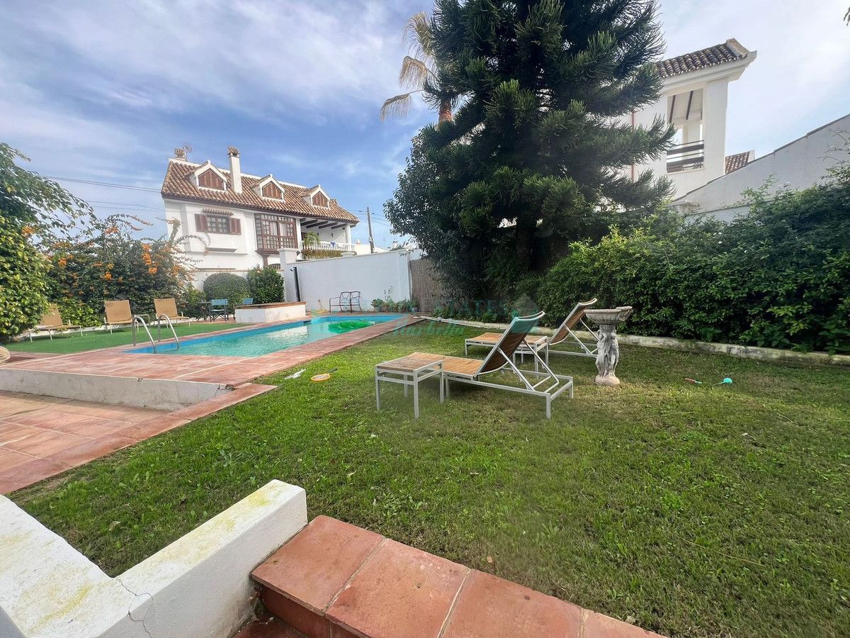 Villa en venta en San Pedro de Alcantara