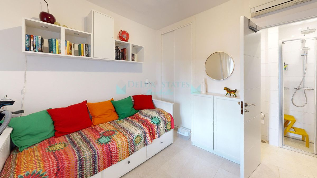 Apartamento en venta en Nueva Andalucia