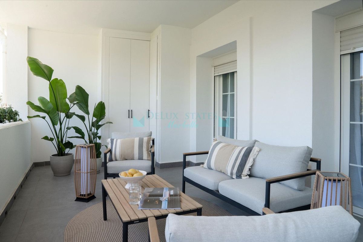 Apartamento en venta en La Quinta, Benahavis