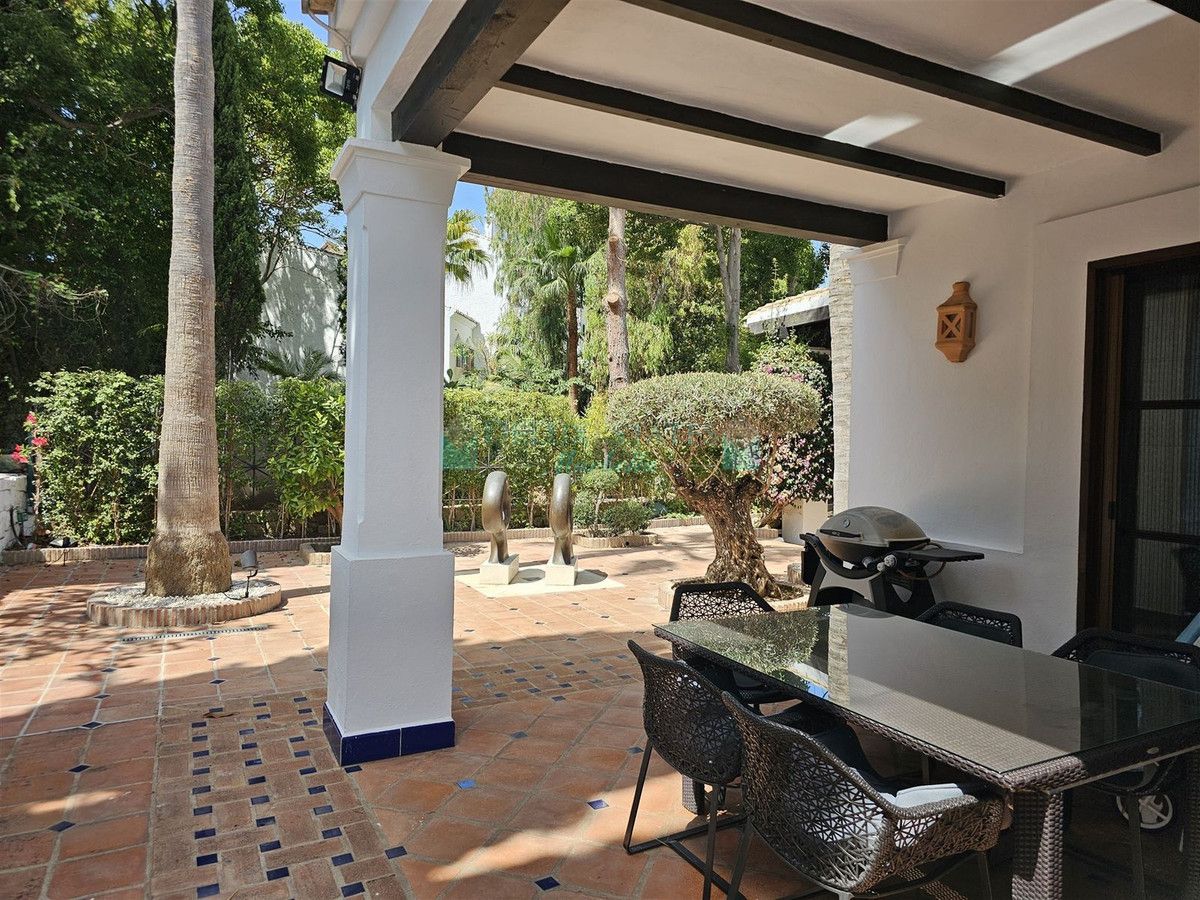 Villa for rent in Marbella Golden Mile