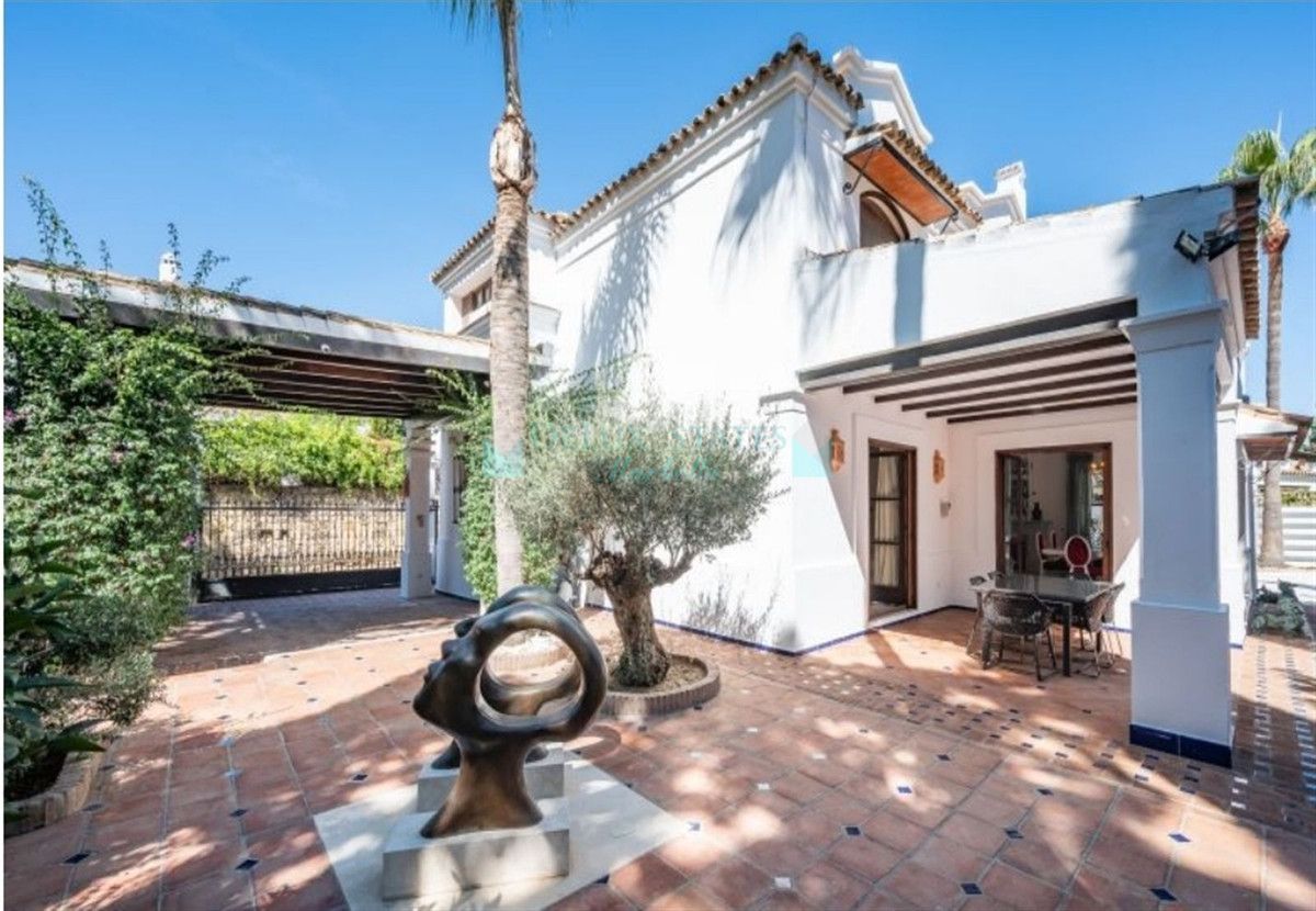 Villa for rent in Marbella Golden Mile