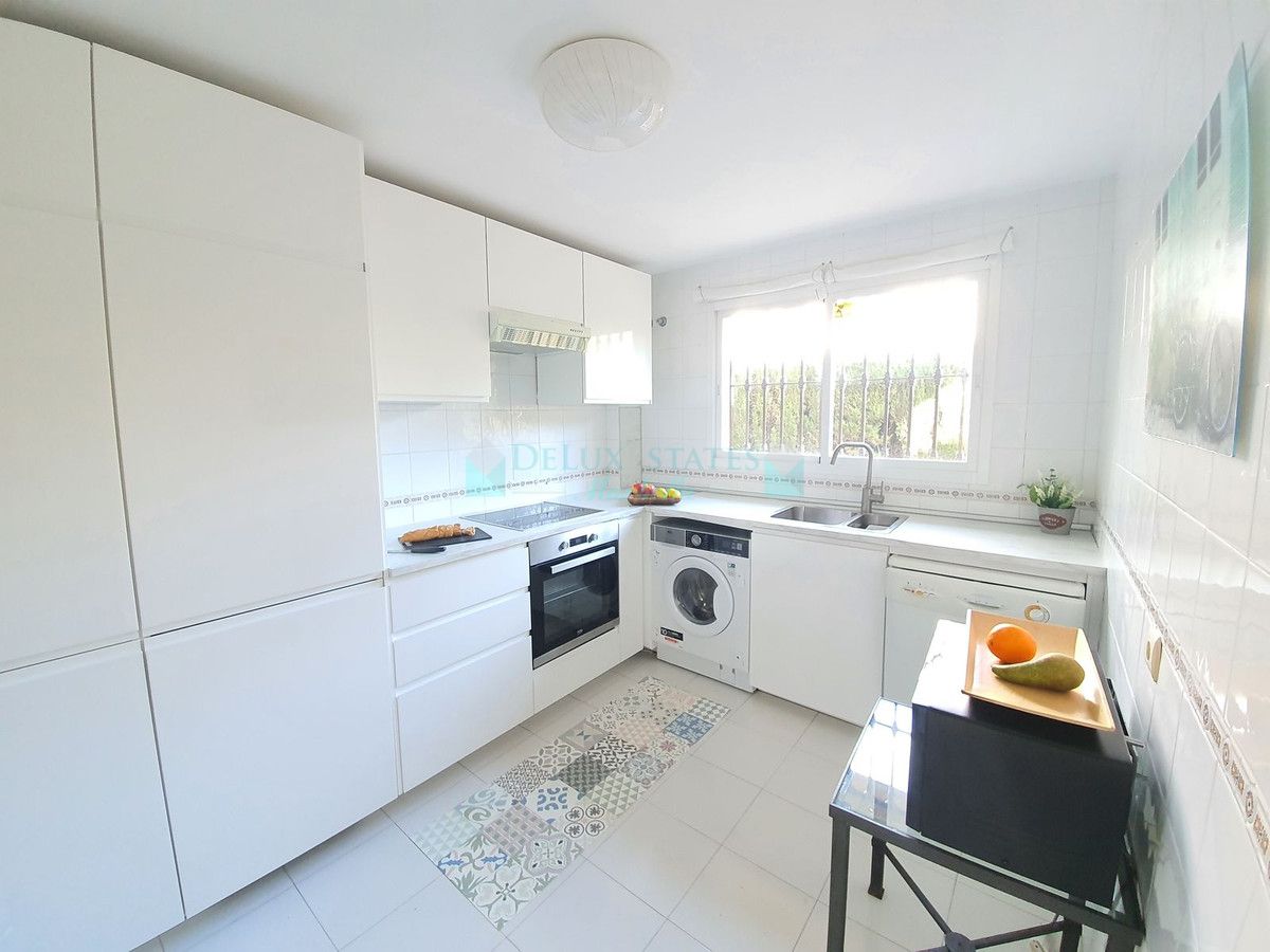 Town House for rent in Nueva Andalucia