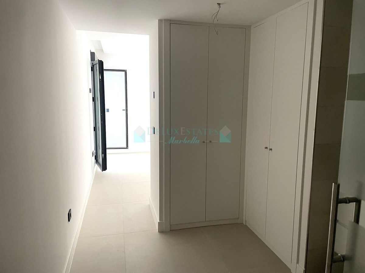 Apartamento Planta Baja en venta en Estepona