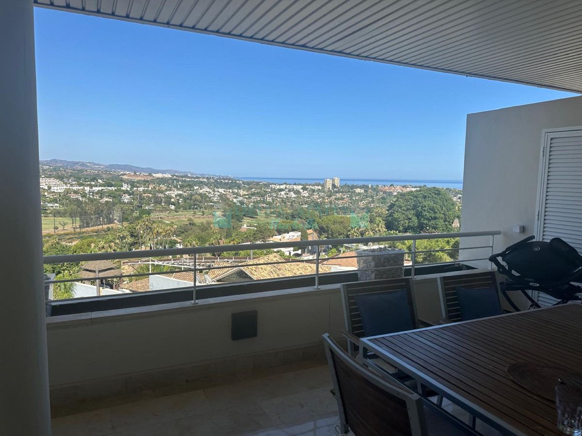 Apartment for rent in Nueva Andalucia
