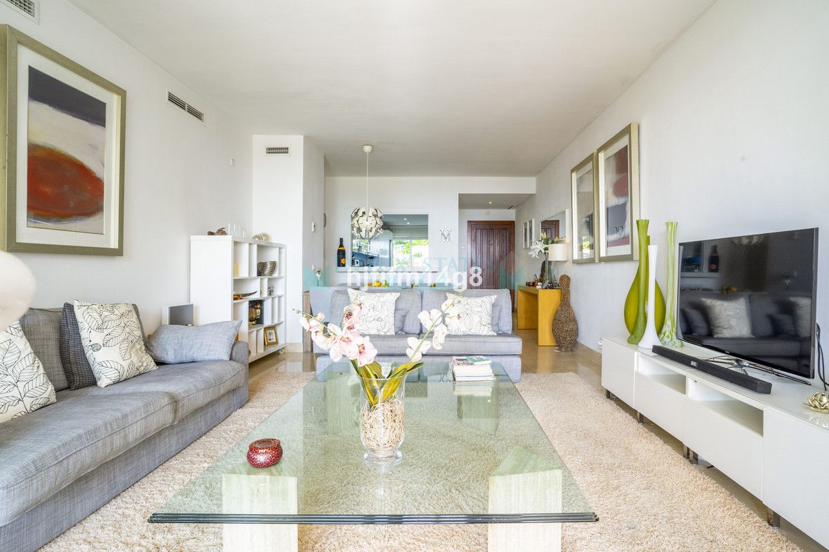 Ground Floor Apartment for sale in Nueva Andalucia