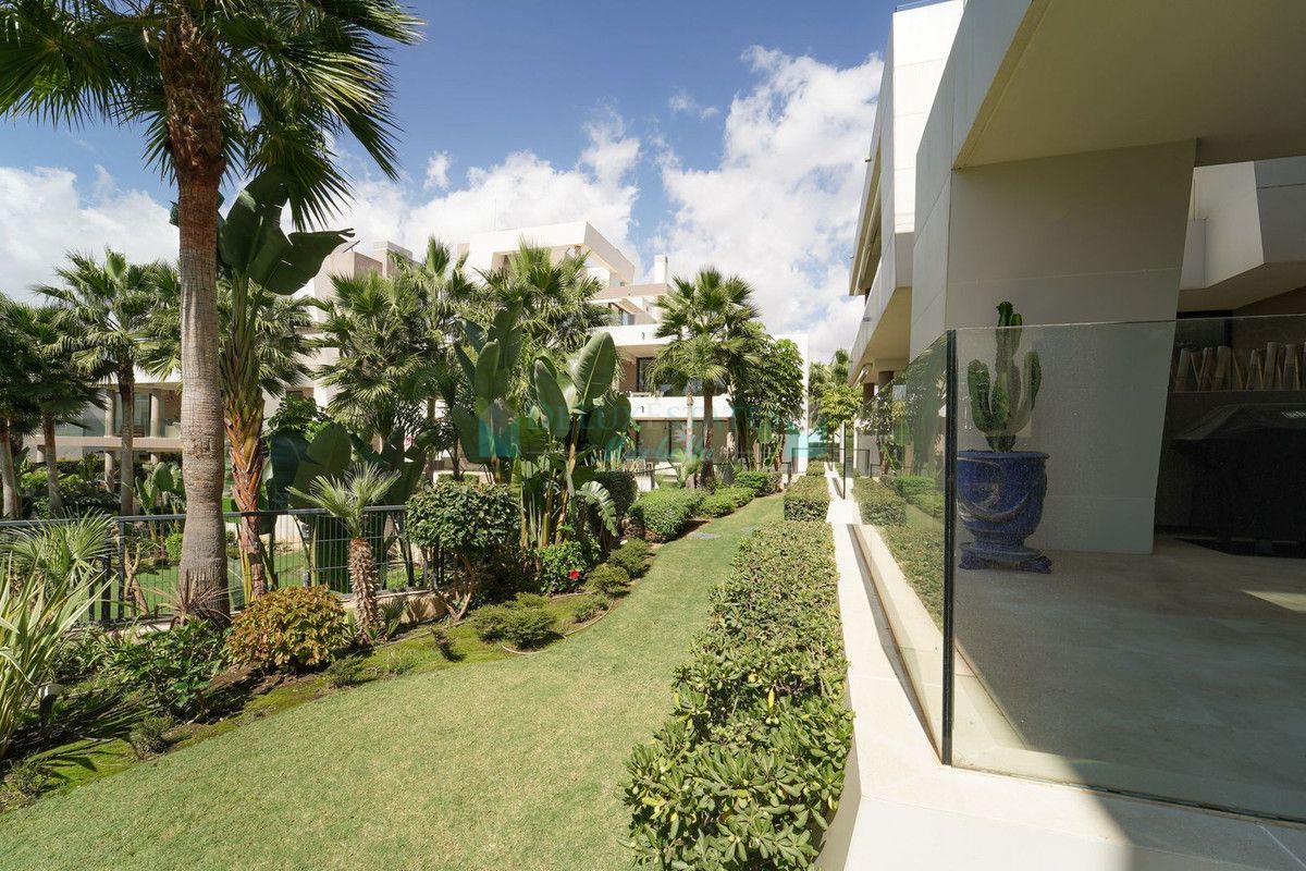 Ground Floor Apartment for rent in Cabopino, Marbella East