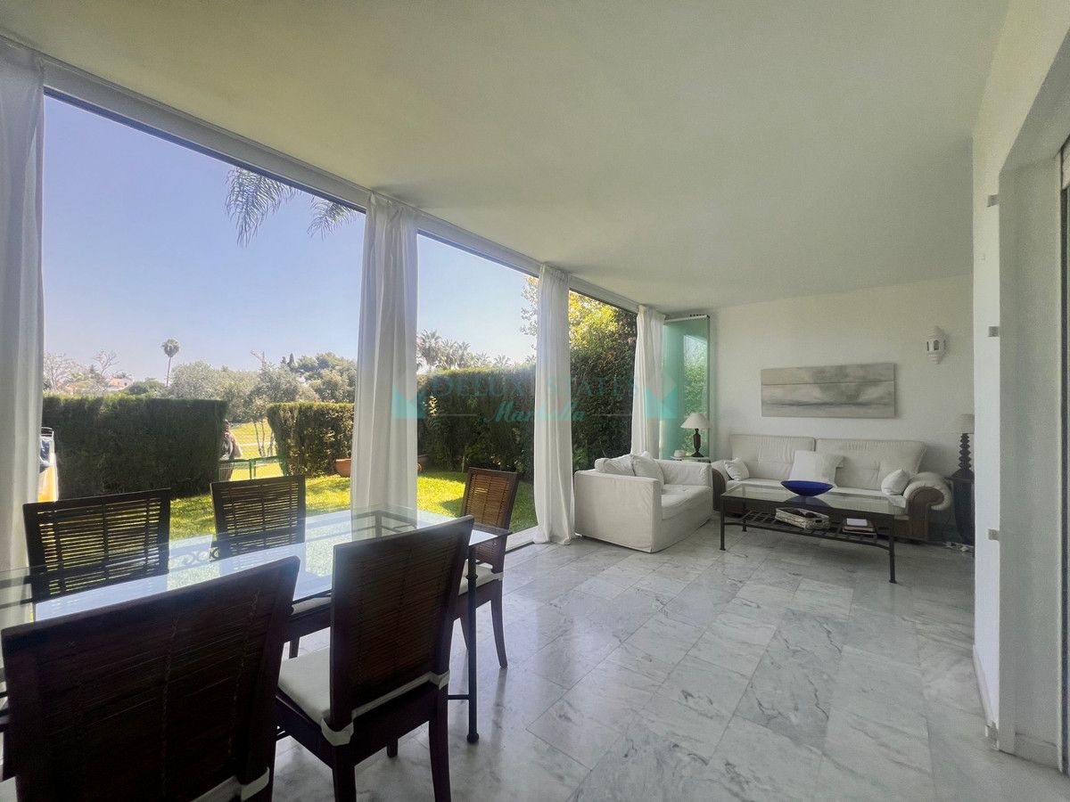 Apartamento en alquiler en Guadalmina Baja, San Pedro de Alcantara