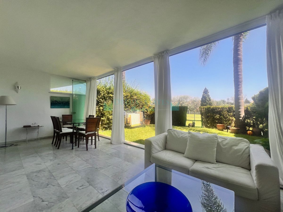 Apartamento en alquiler en Guadalmina Baja, San Pedro de Alcantara