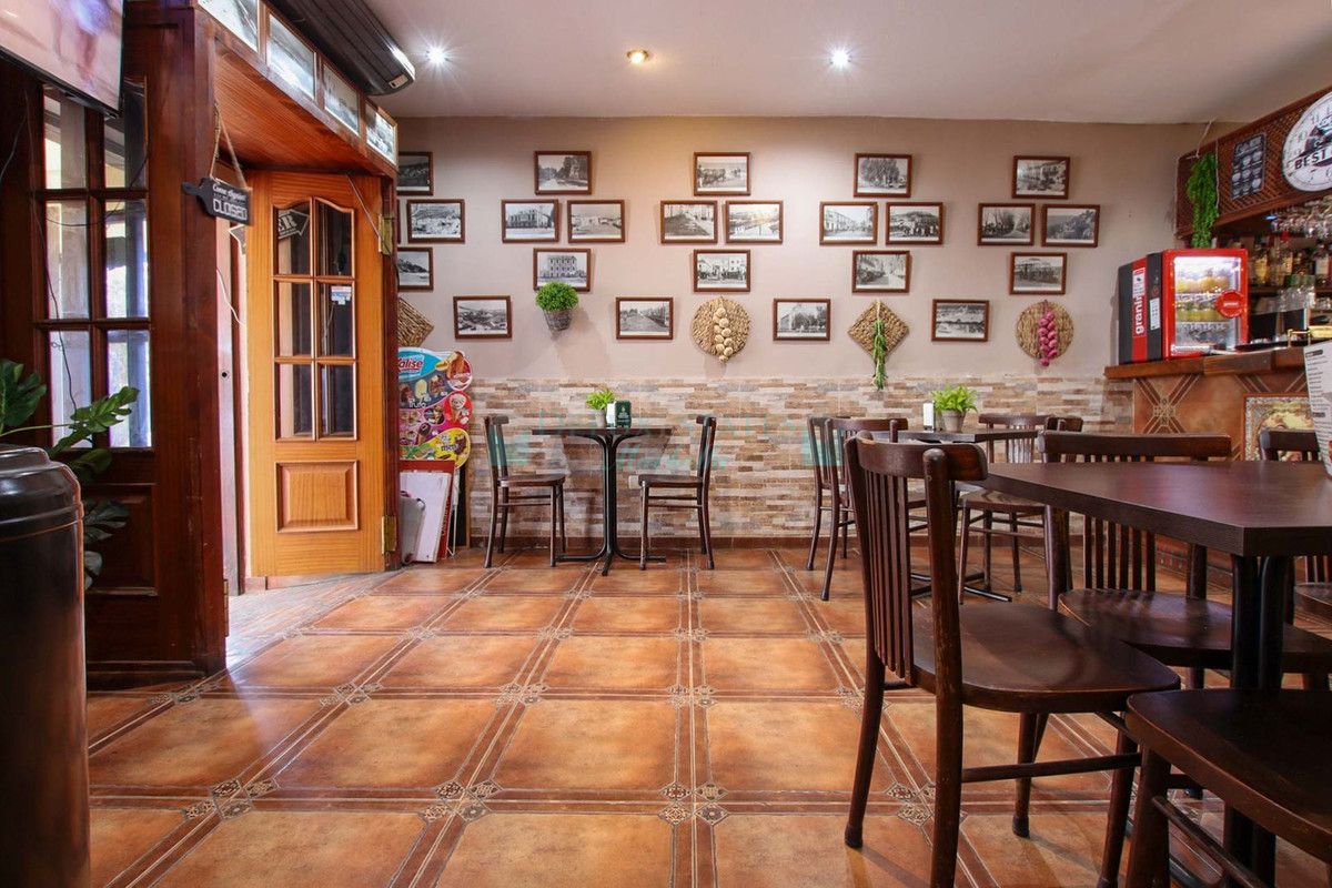 Restaurant for sale in Estepona