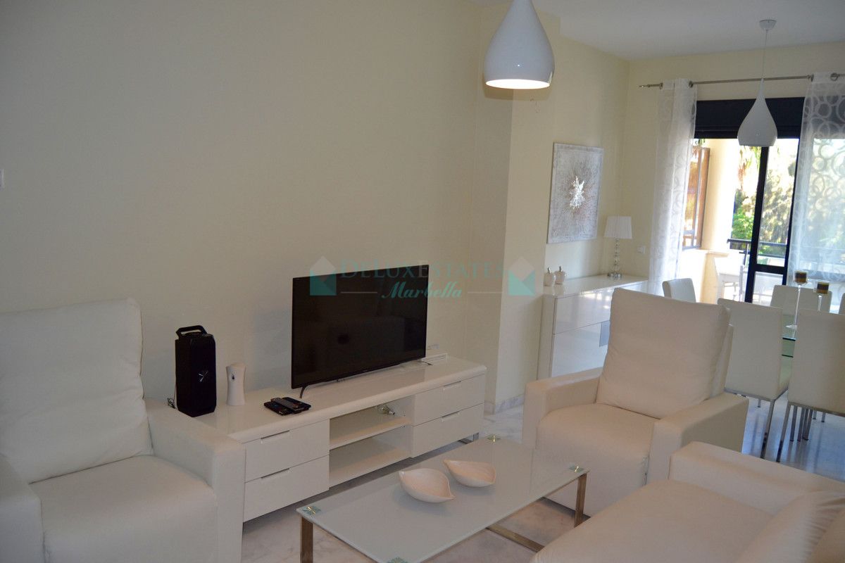 Apartment for sale in New Golden Mile, Estepona