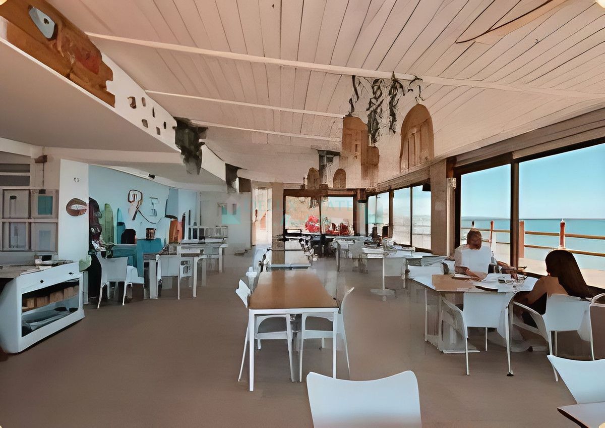 Restaurant for sale in Estepona