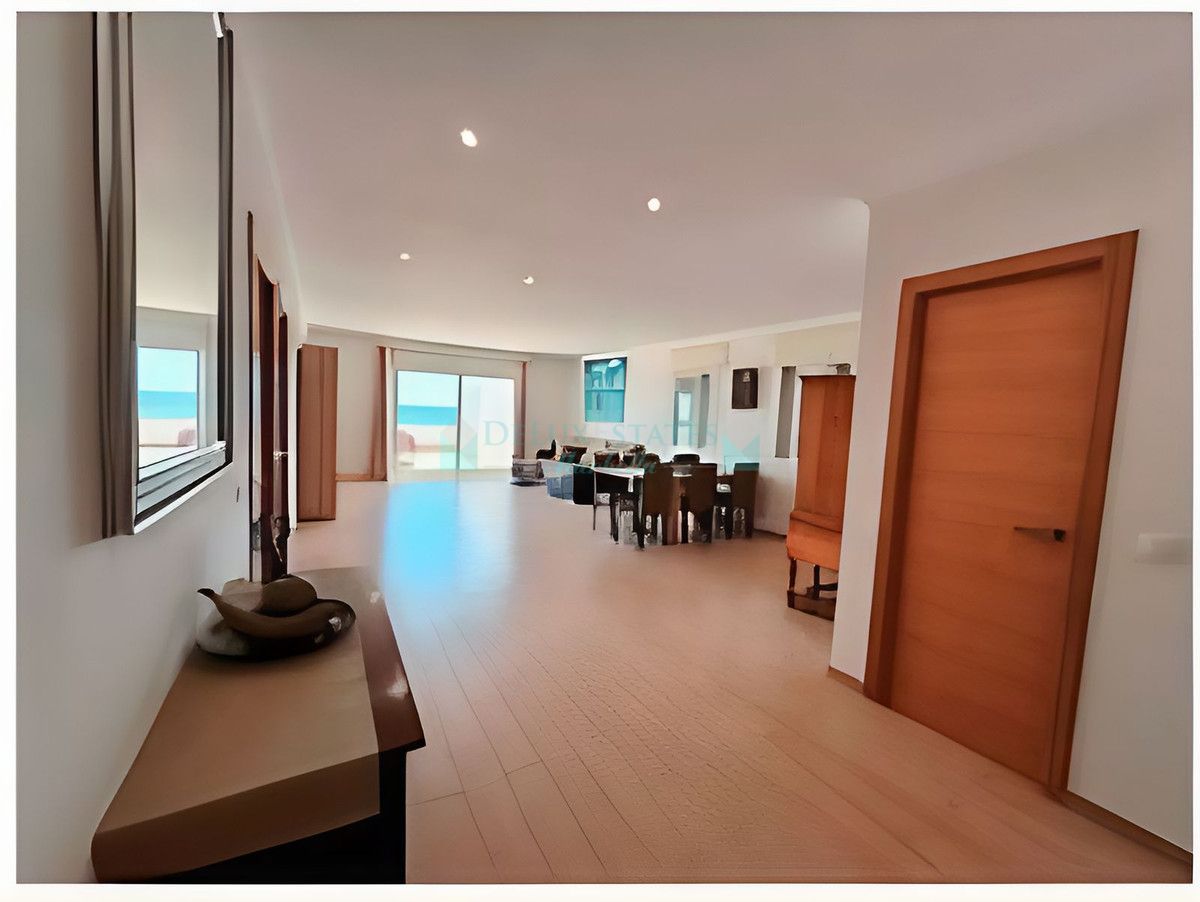 Restaurant for sale in Estepona
