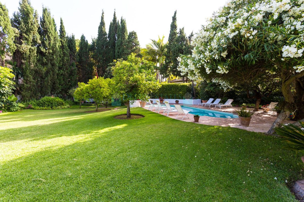 Villa for rent in Marbella Golden Mile