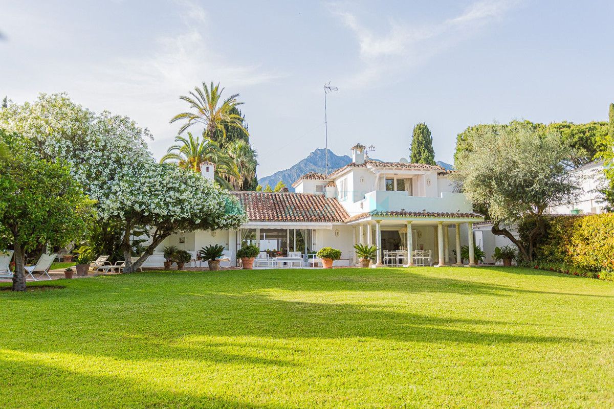 Villa for rent in Marbella Golden Mile