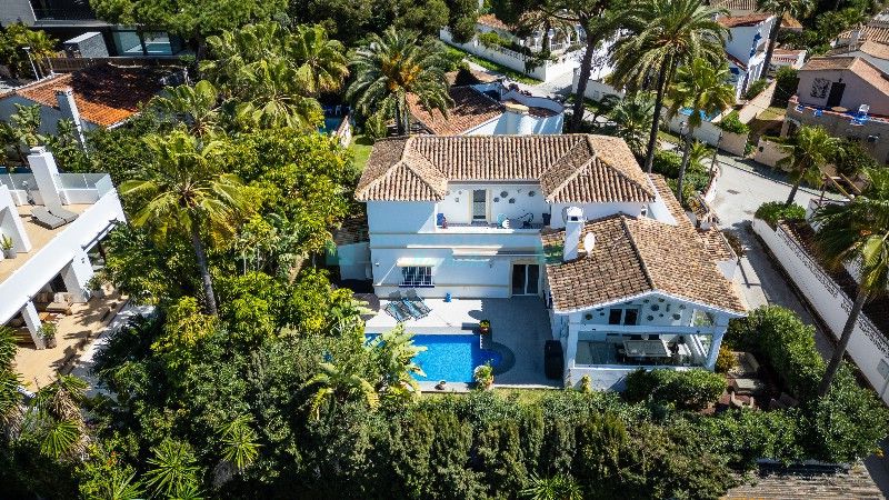 Villa en venta en Marbesa, Marbella Este