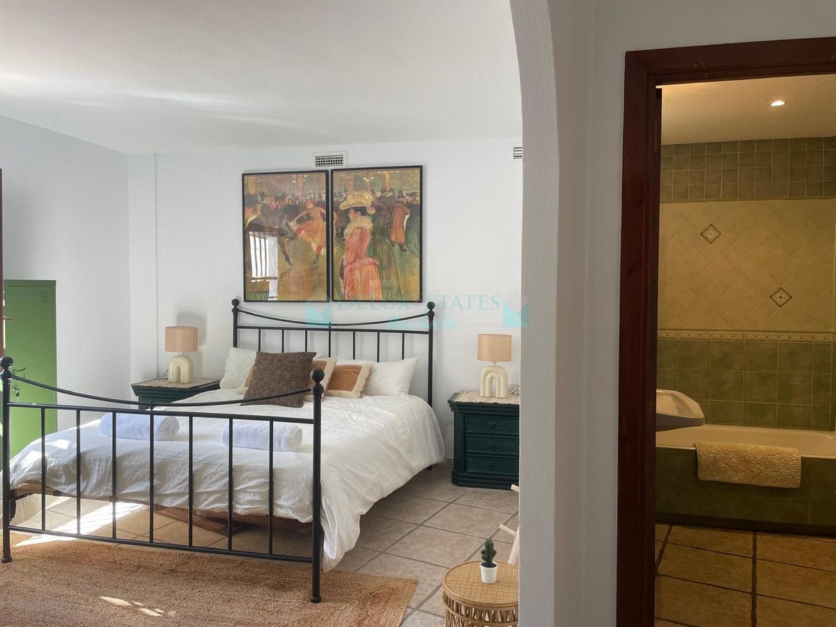 Ground Floor Apartment for rent in Cabopino, Marbella East