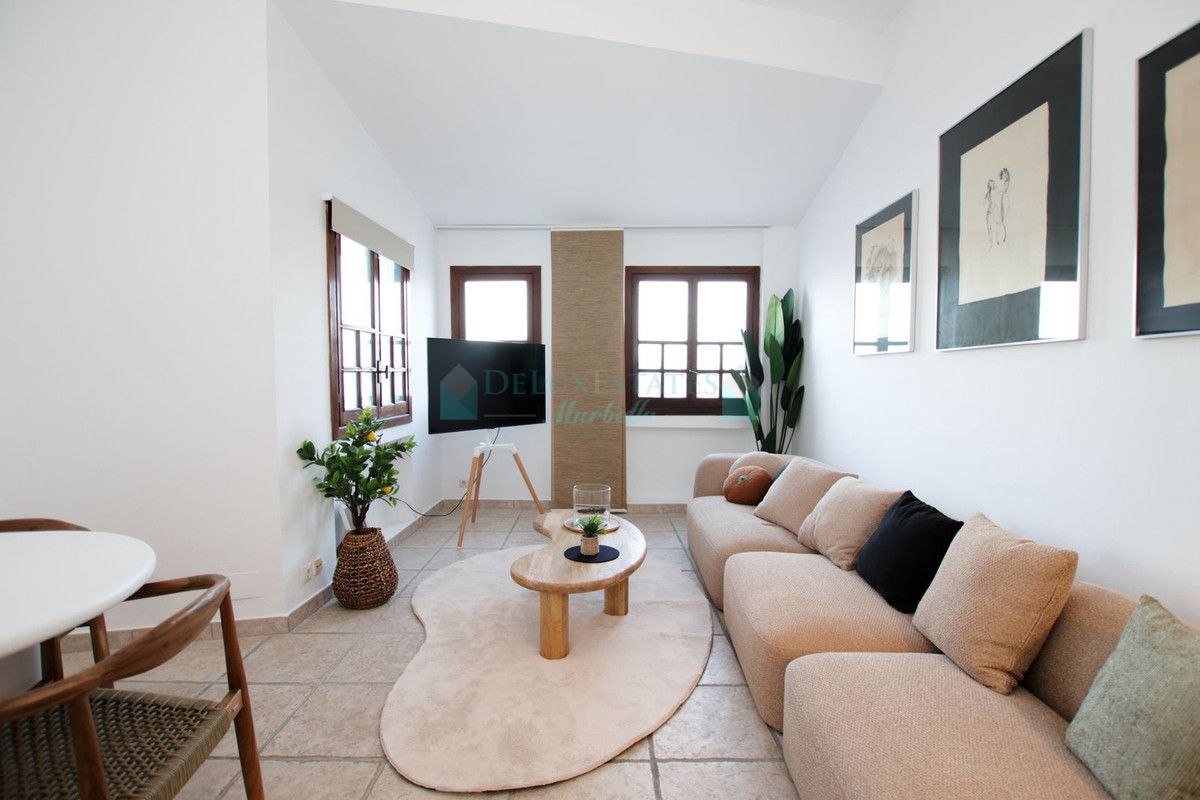 Ground Floor Apartment for rent in Cabopino, Marbella East