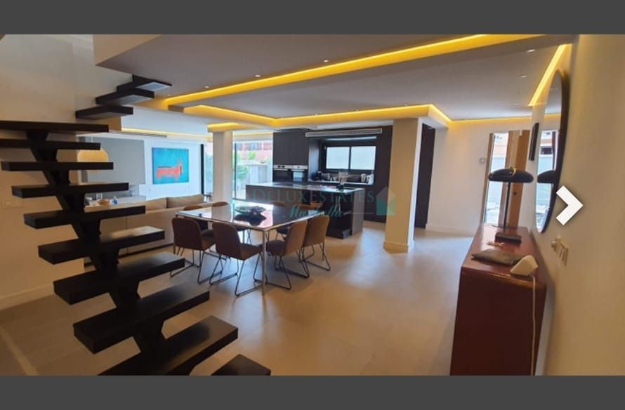 Villa for rent in Costabella, Marbella East