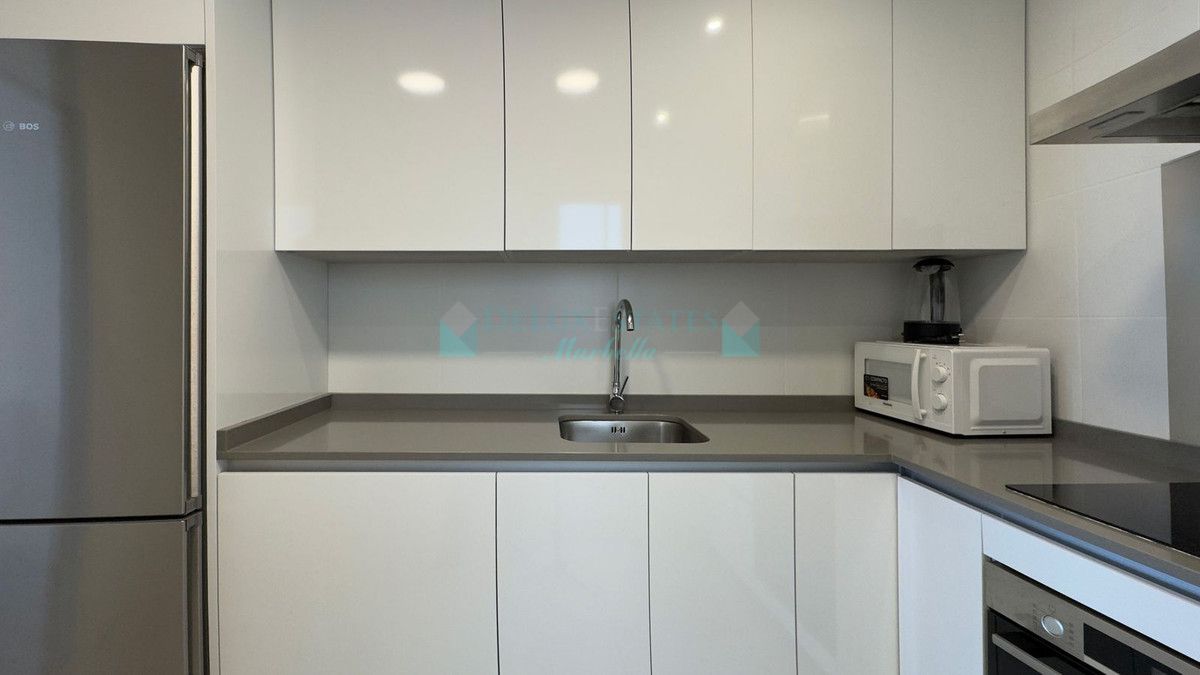 Apartment for sale in La Campana, Nueva Andalucia