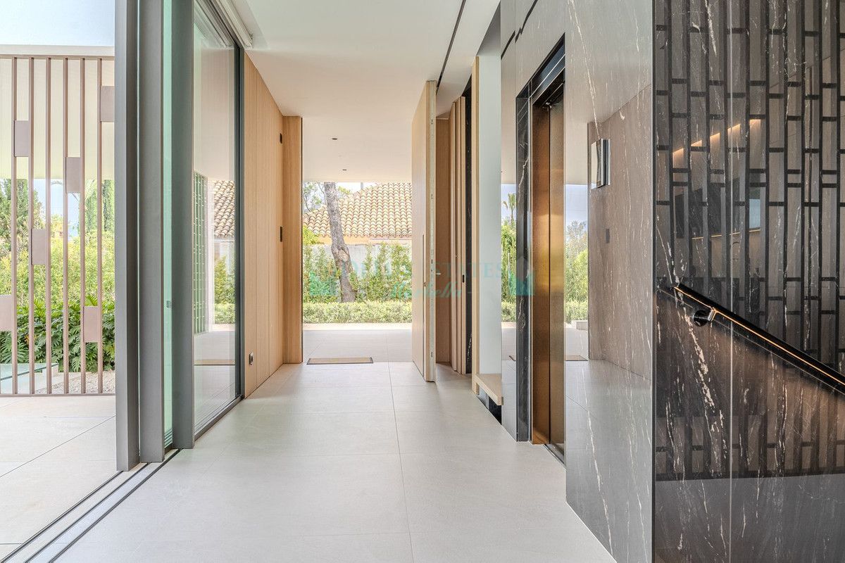 Villa Pareada en venta en Nueva Andalucia