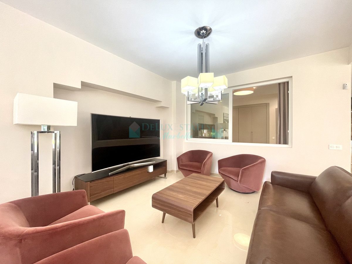 Ground Floor Apartment for sale in Marbella - Puerto Banus