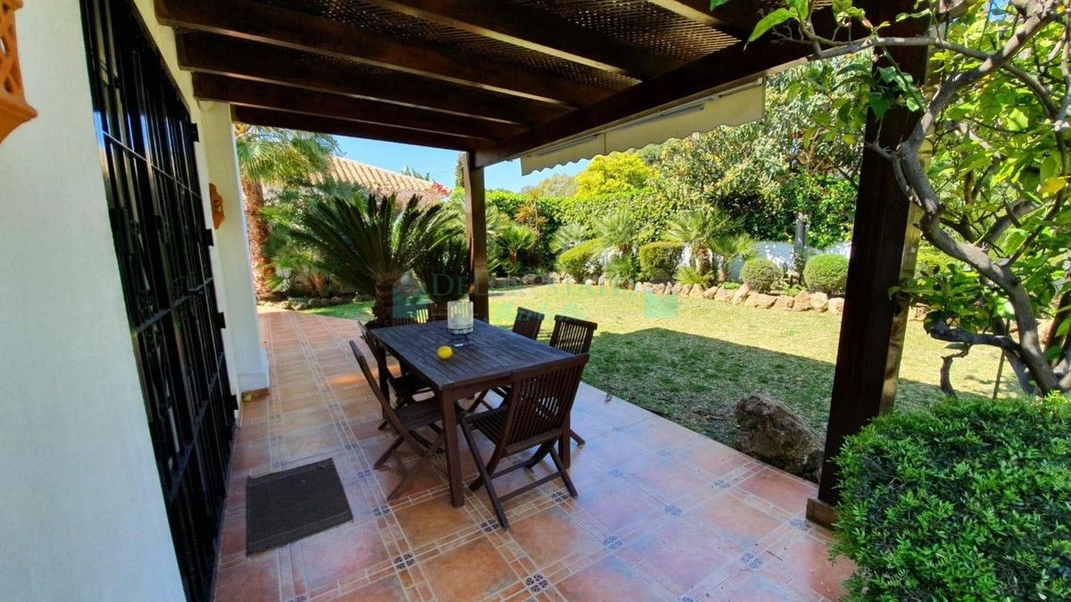 Villa for rent in Marbella