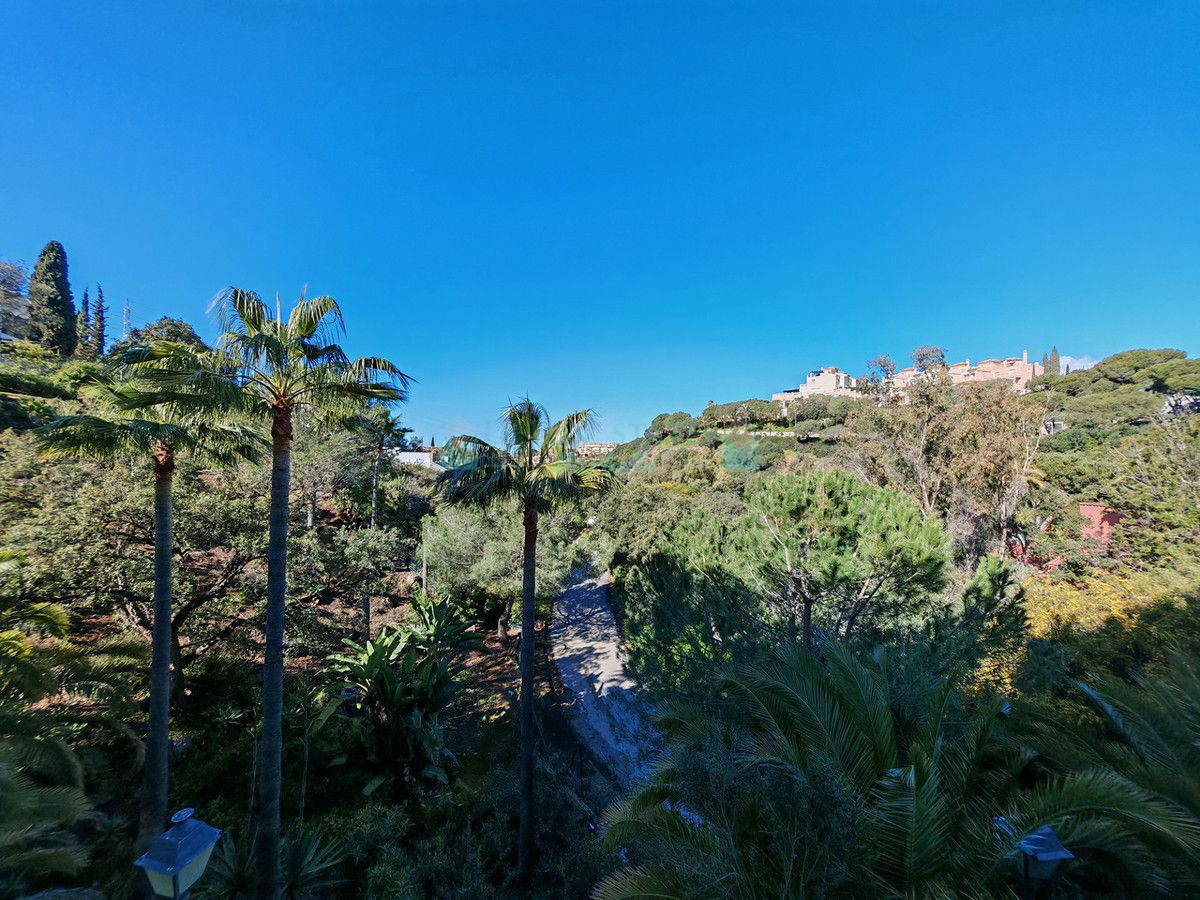 Apartamento en venta en Elviria, Marbella Este