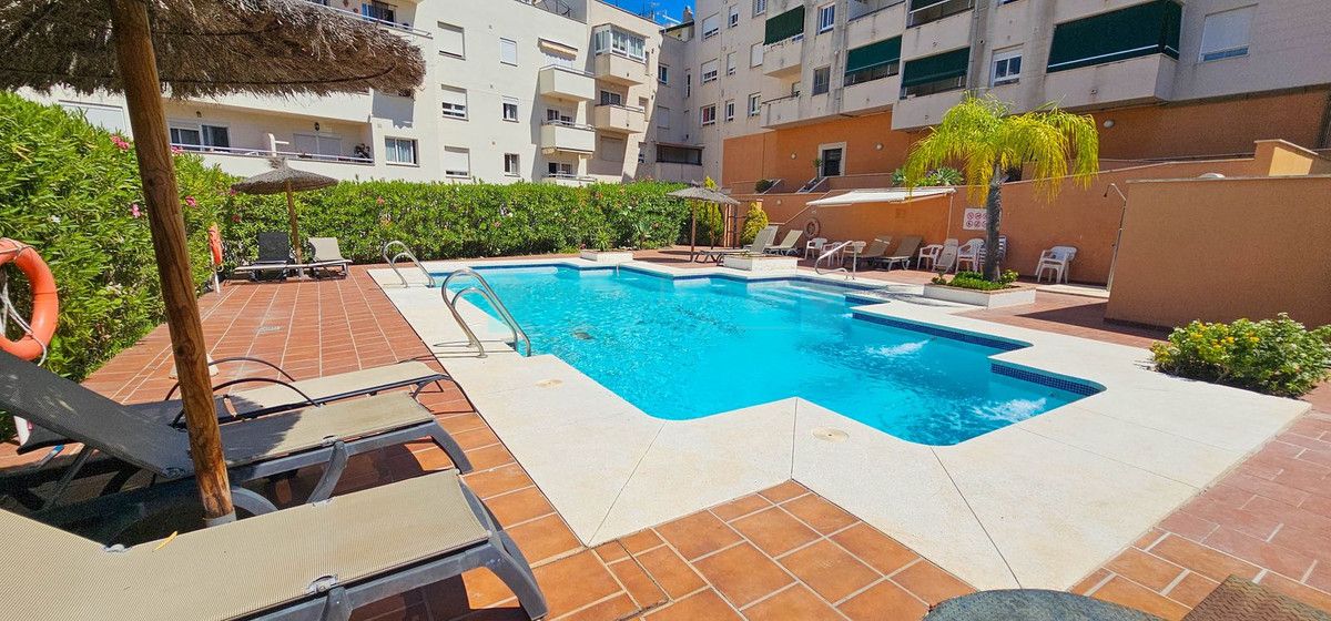 Apartment for sale in Estepona