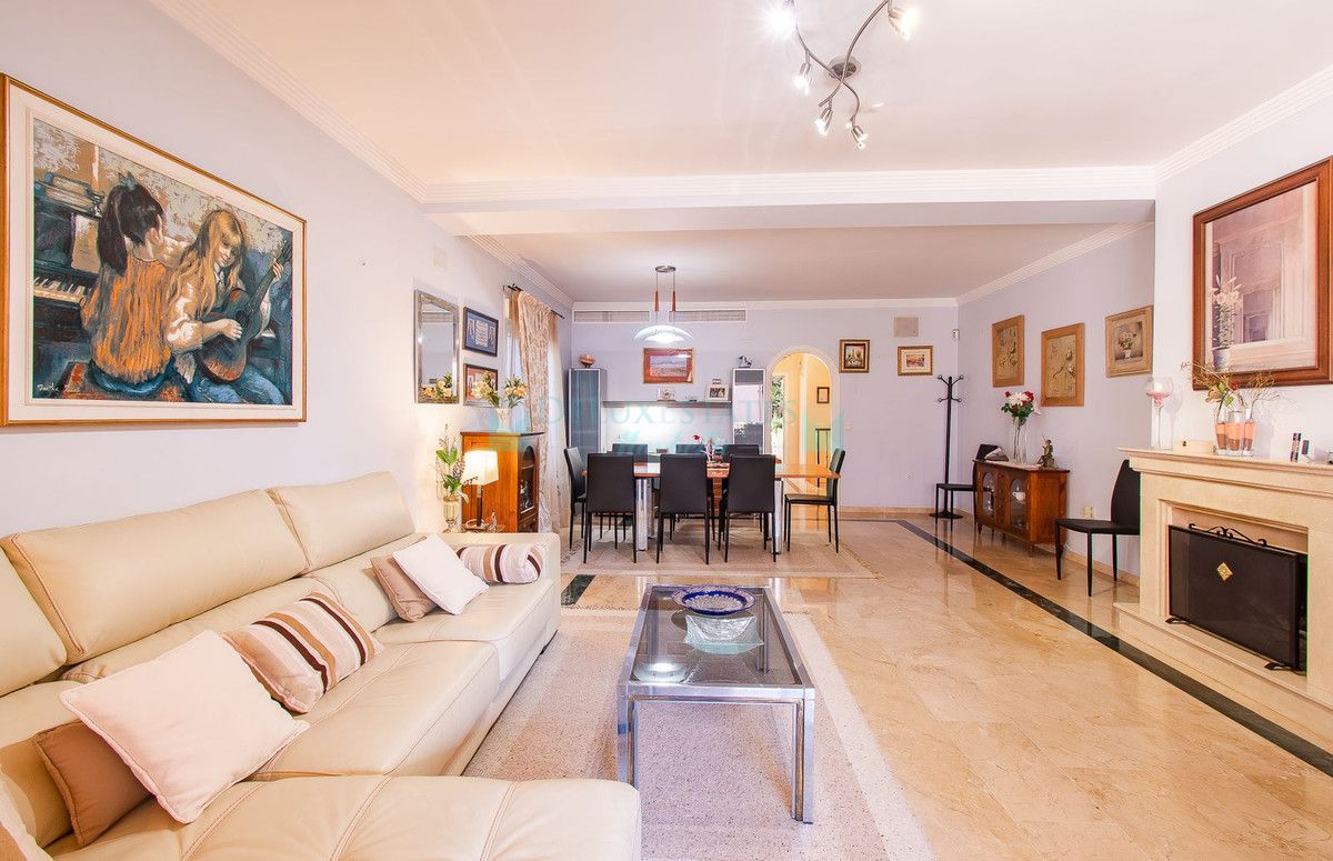 Town House for sale in Nagüeles, Marbella Golden Mile