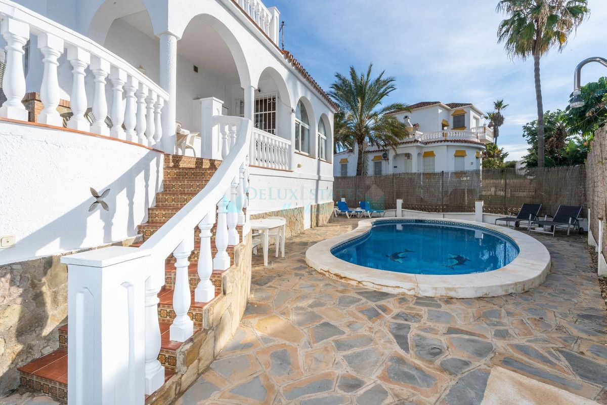 Villa for sale in Marbesa, Marbella East