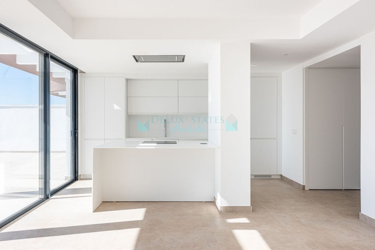 Penthouse for sale in Estepona