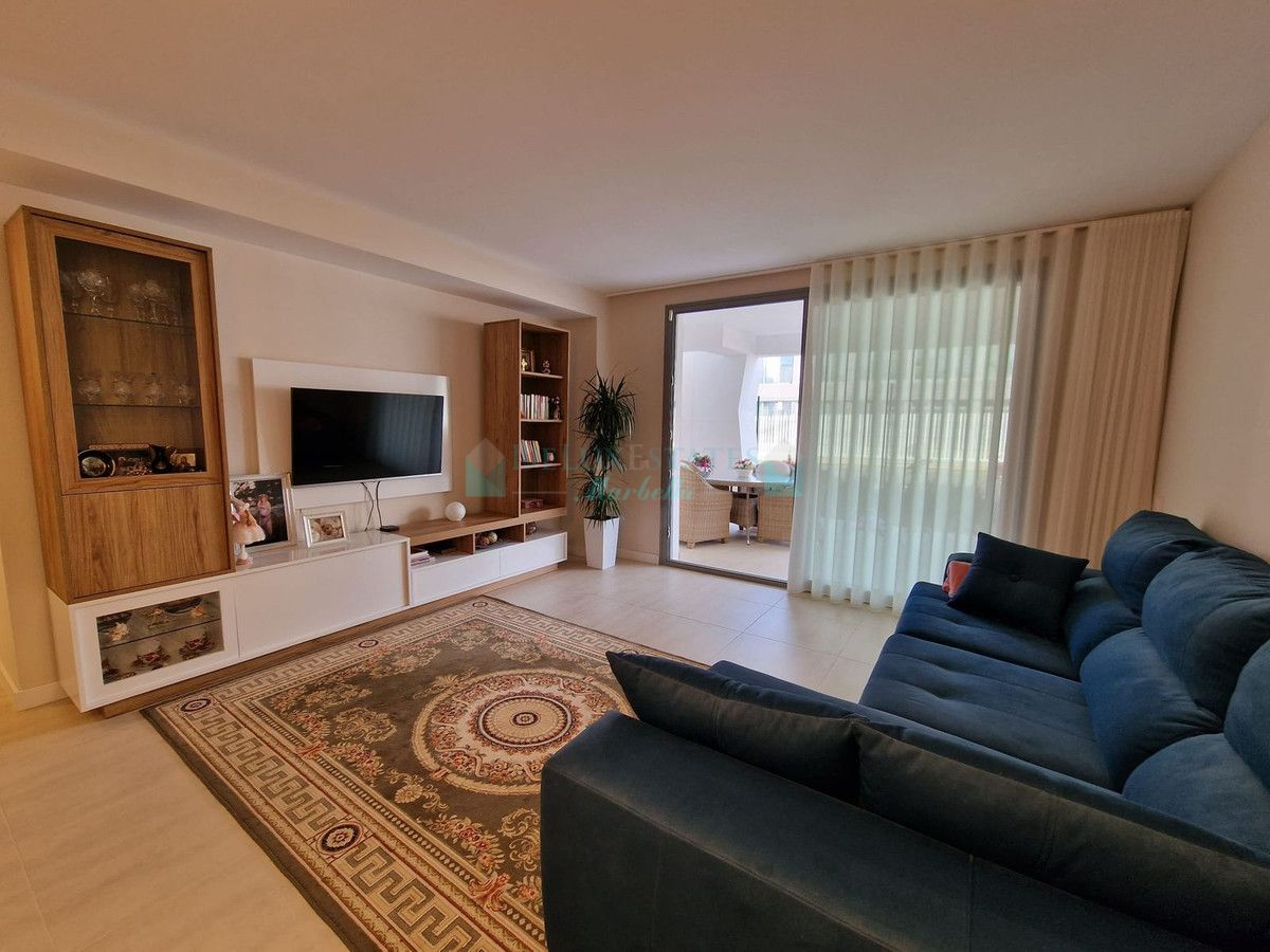 Ground Floor Apartment for rent in Selwo, Estepona