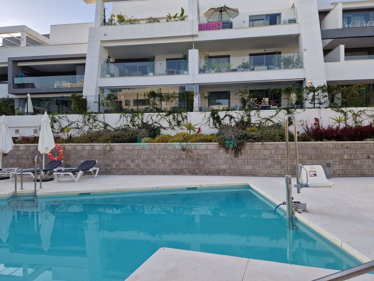 Ground Floor Apartment for rent in Selwo, Estepona