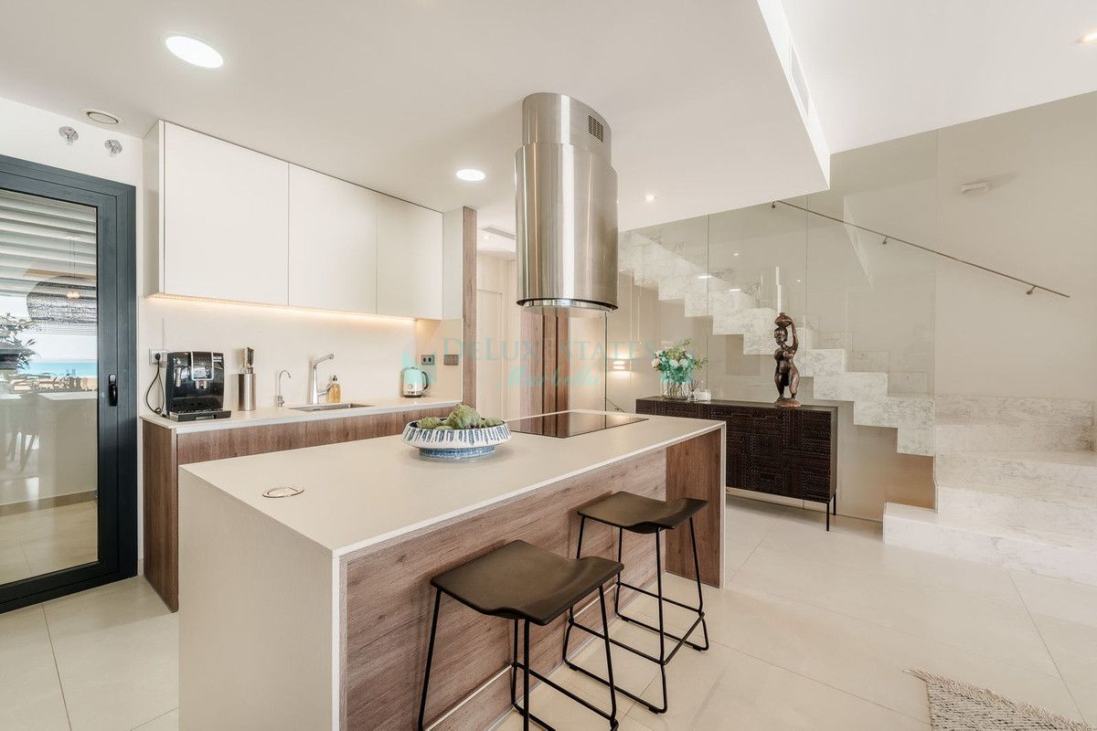 Semi Detached Villa for sale in Marbella - Puerto Banus