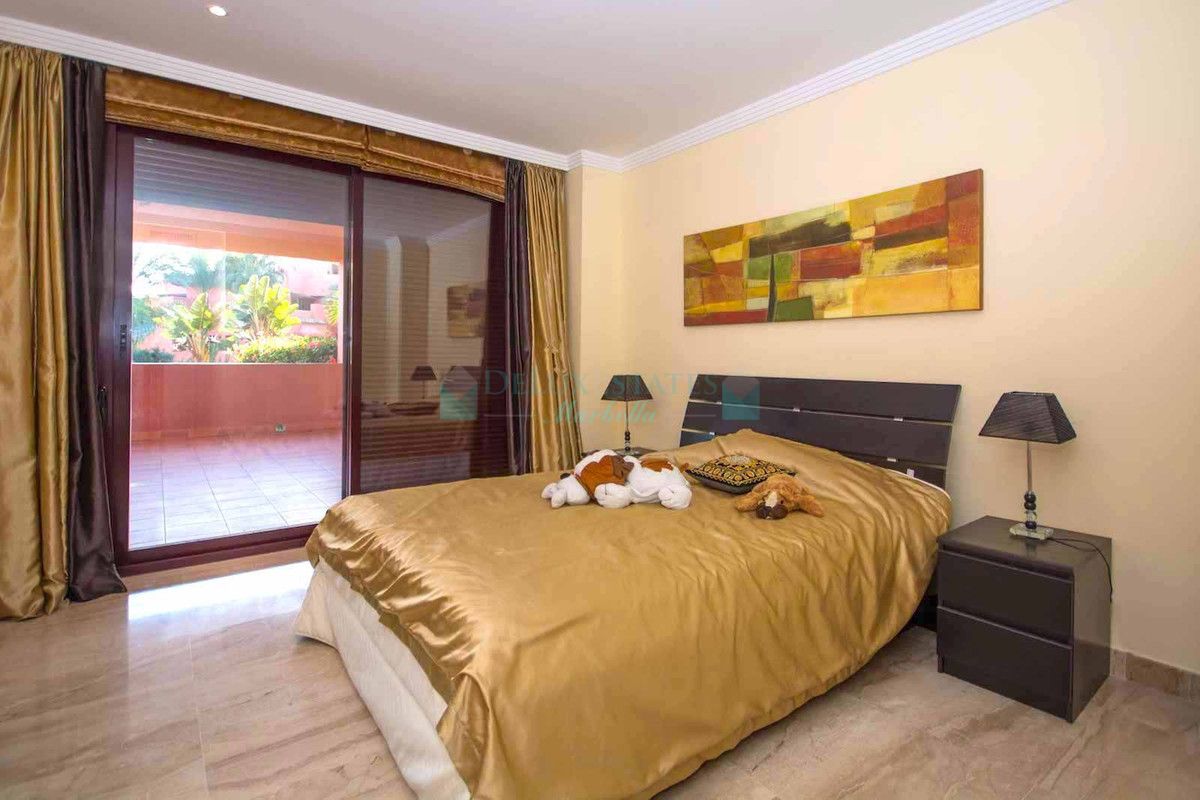 Apartamento Planta Baja en venta en New Golden Mile, Estepona