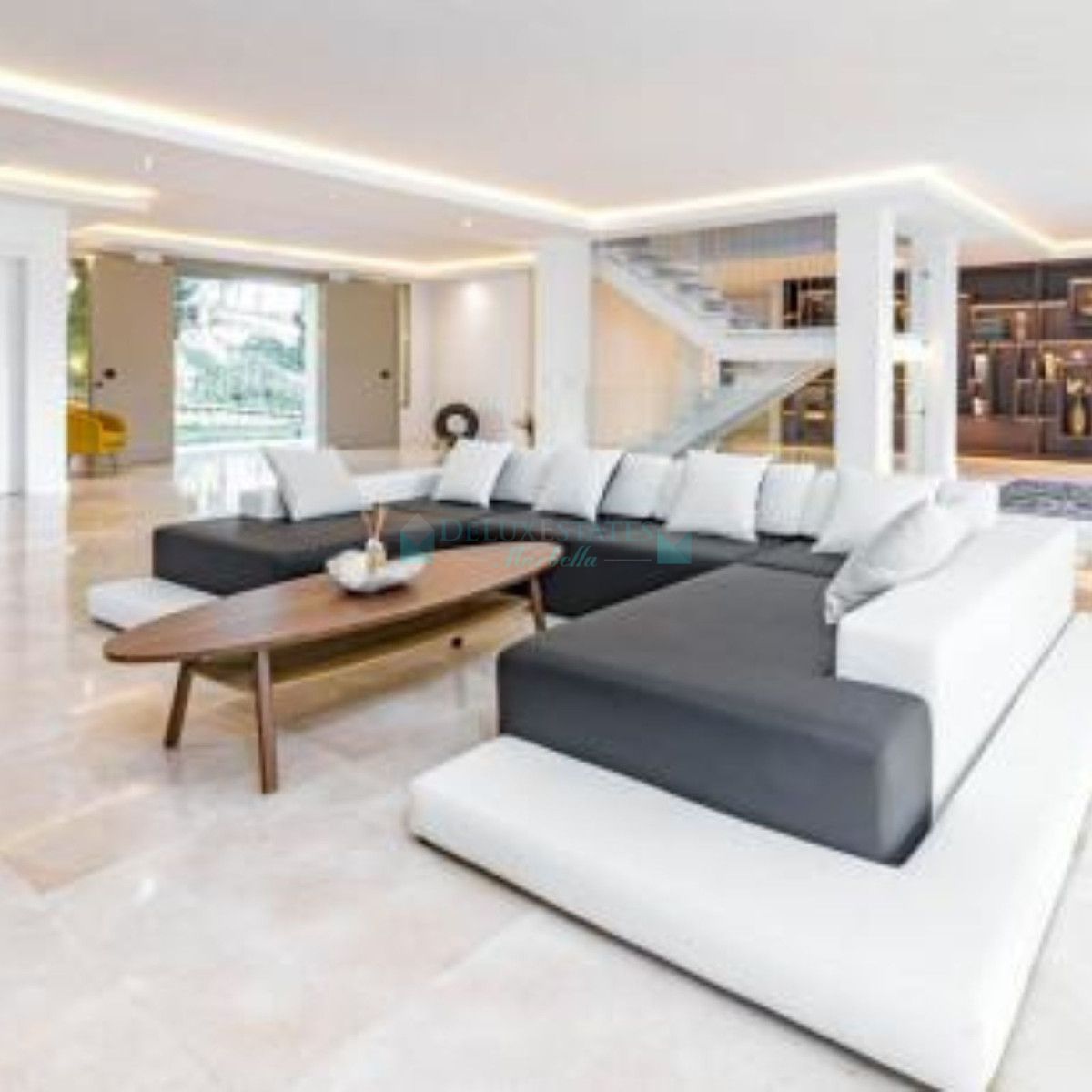 Villa for rent in Marbella