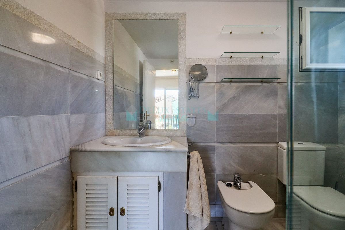 Town House for rent in Marbella