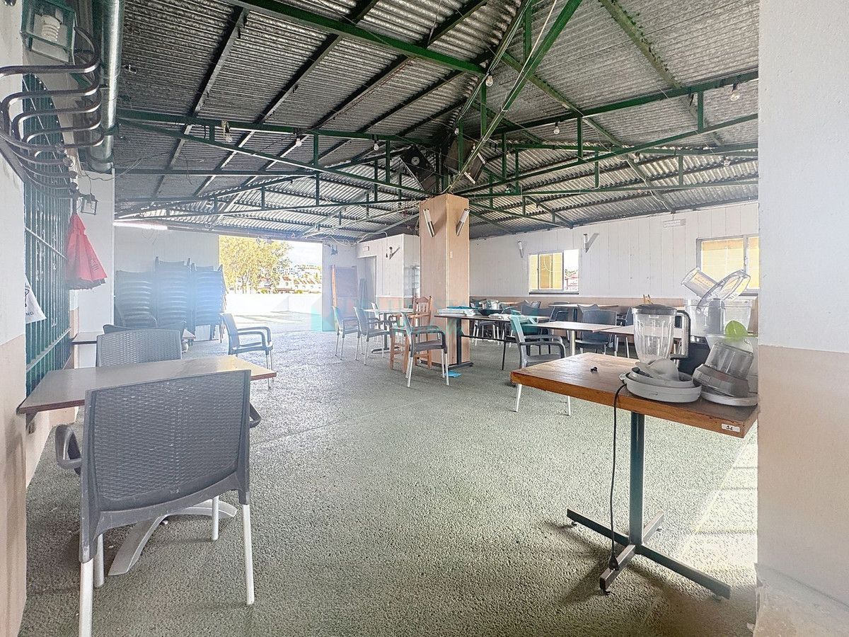 Restaurante en venta en Diana Park, Estepona