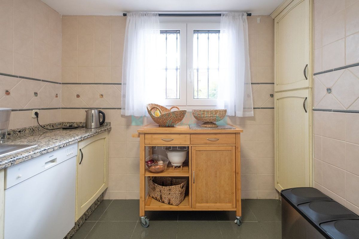 Town House for rent in Marbella Golden Mile