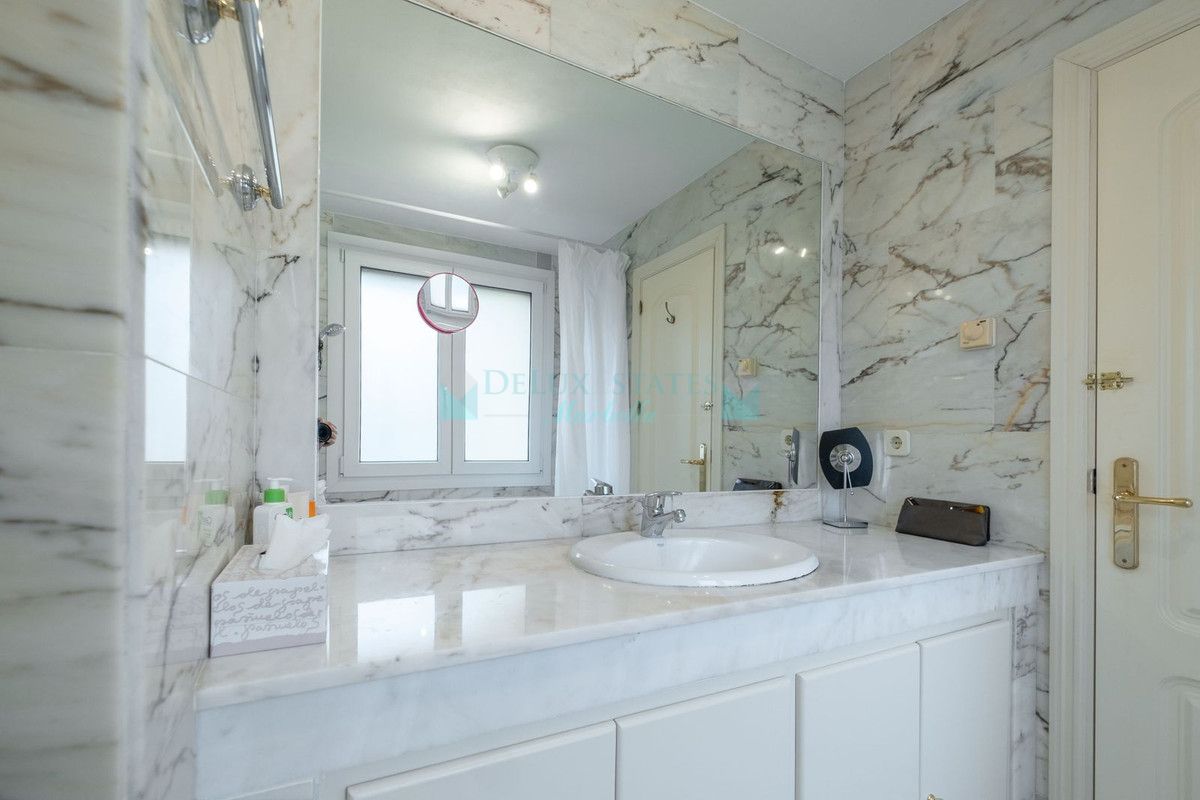 Town House for rent in Marbella Golden Mile