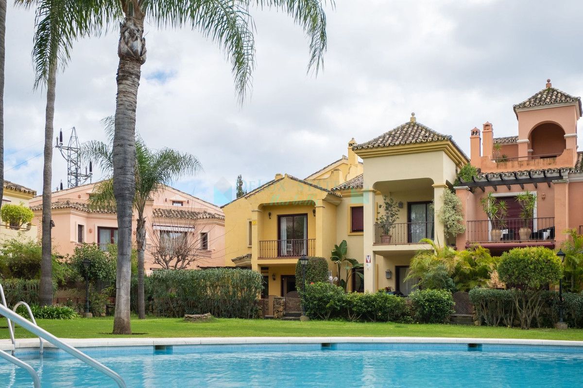 Town House for rent in Marbella Golden Mile