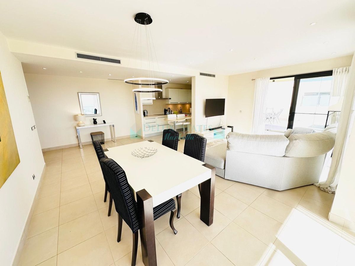 Penthouse for sale in Los Altos de los Monteros, Marbella East