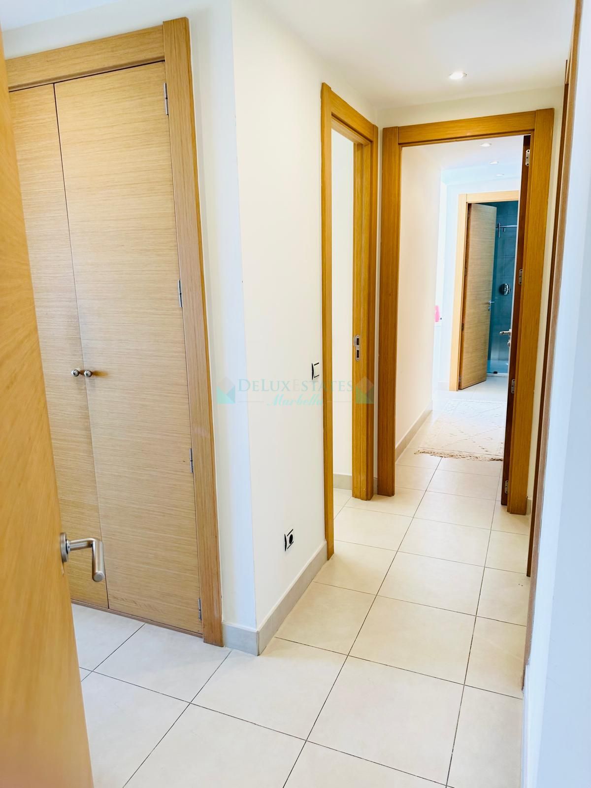 Penthouse for sale in Los Altos de los Monteros, Marbella East