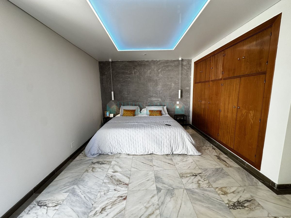 Office for rent in Marbella