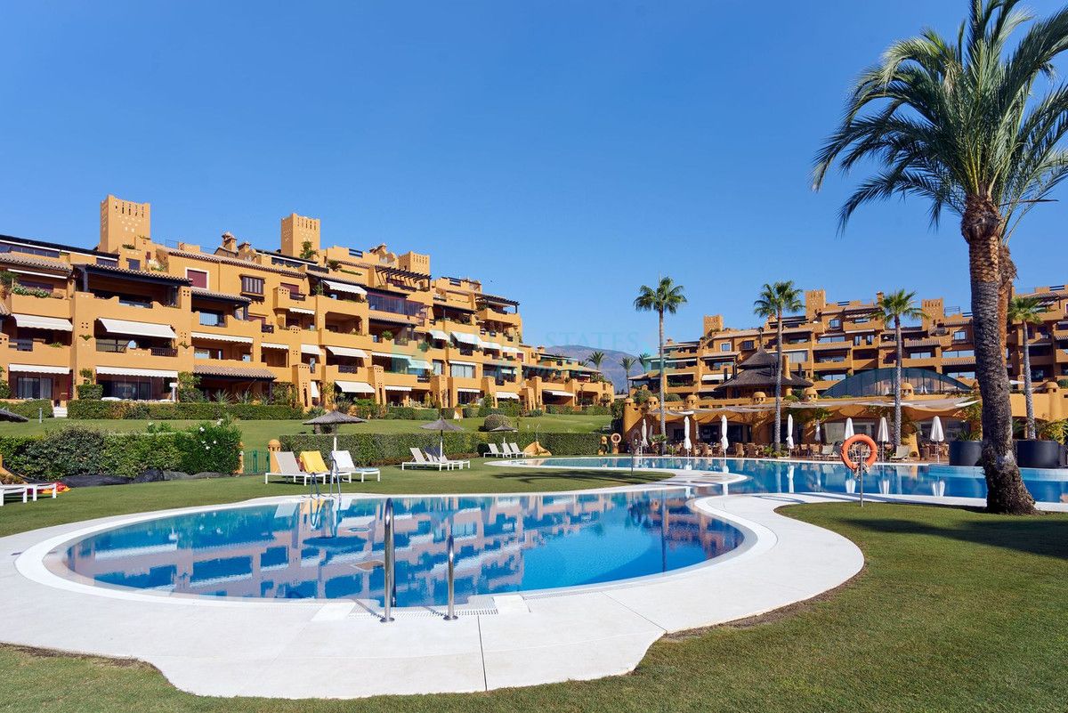 Apartamento en venta en Estepona