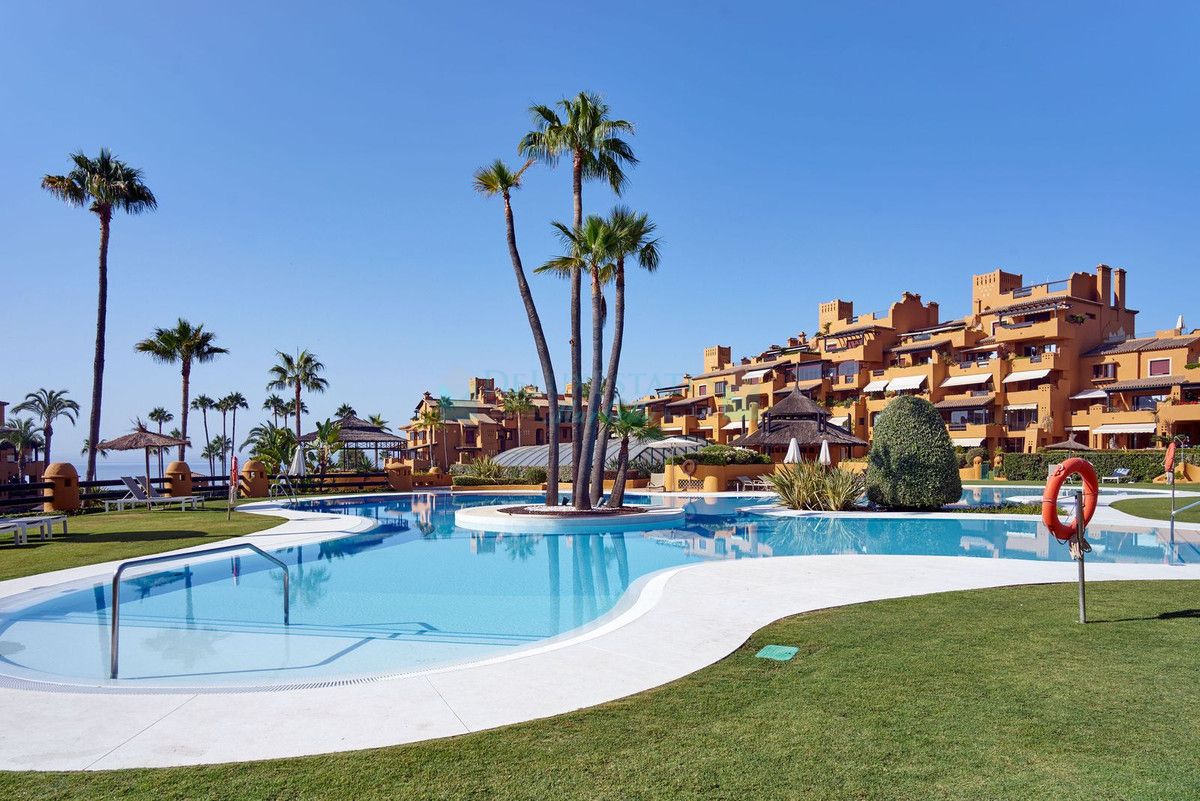 Apartamento en venta en Estepona