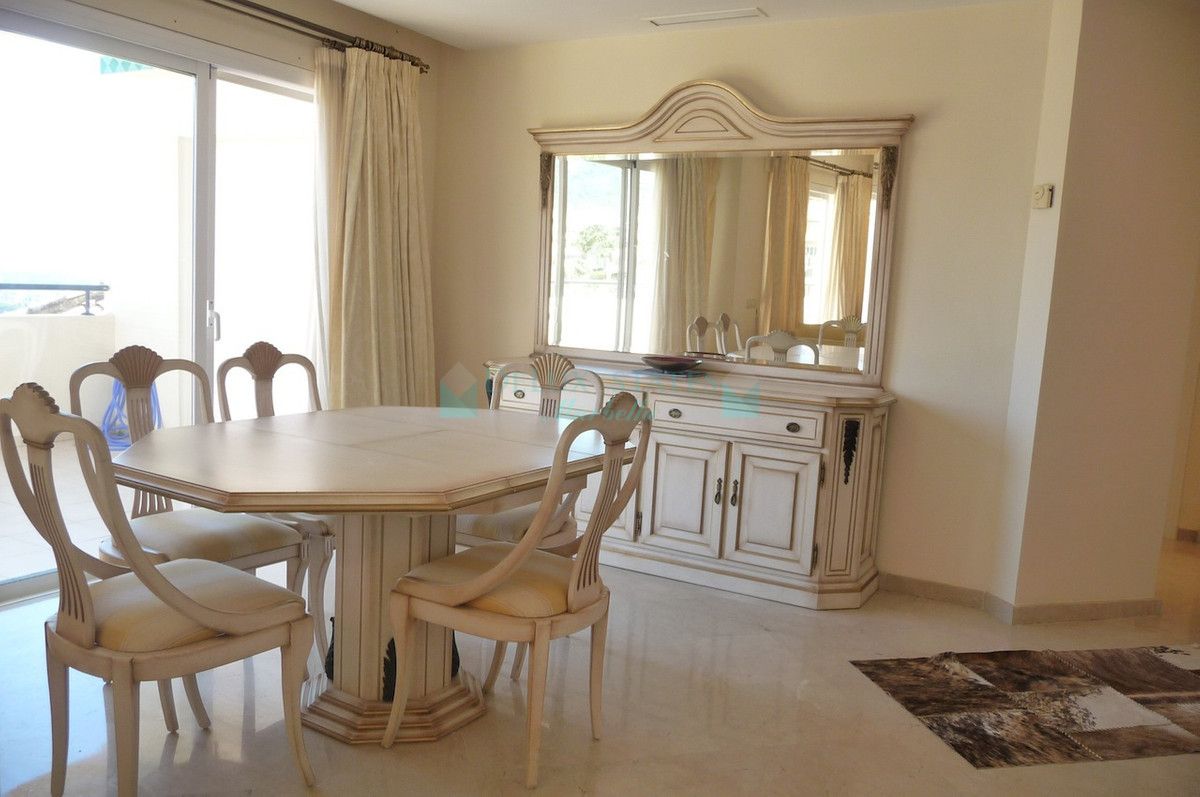 Ático en venta en Elviria, Marbella Este