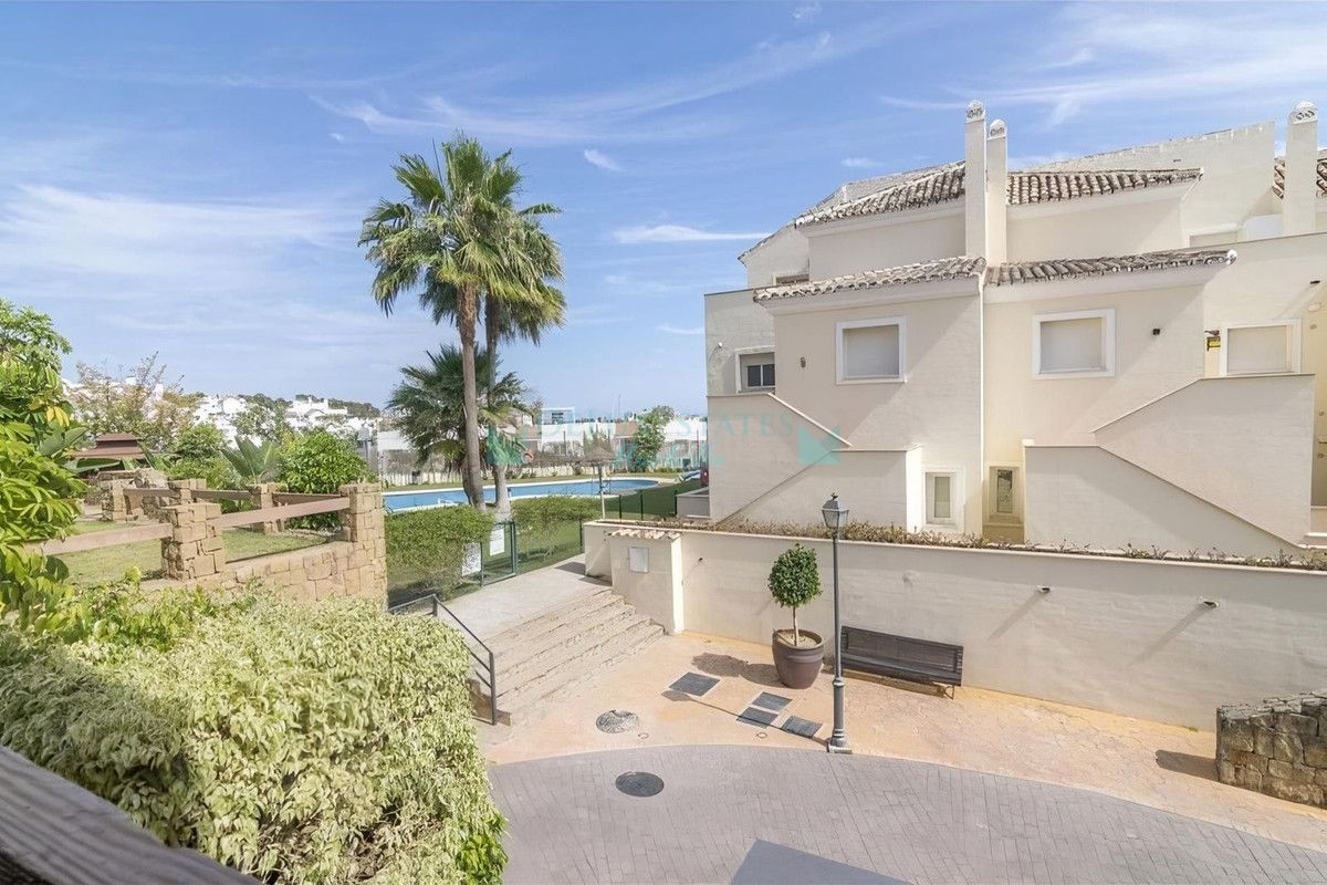 Ground Floor Apartment for sale in Nueva Andalucia