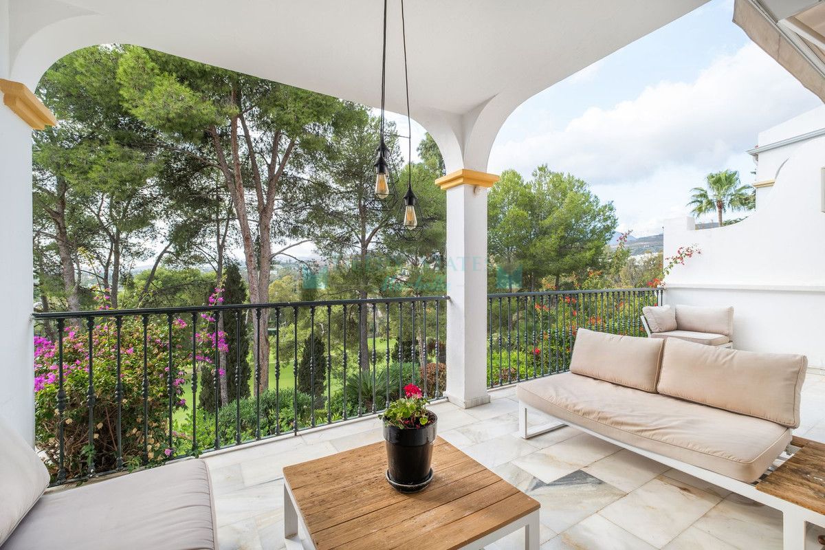 Town House for sale in Nueva Andalucia